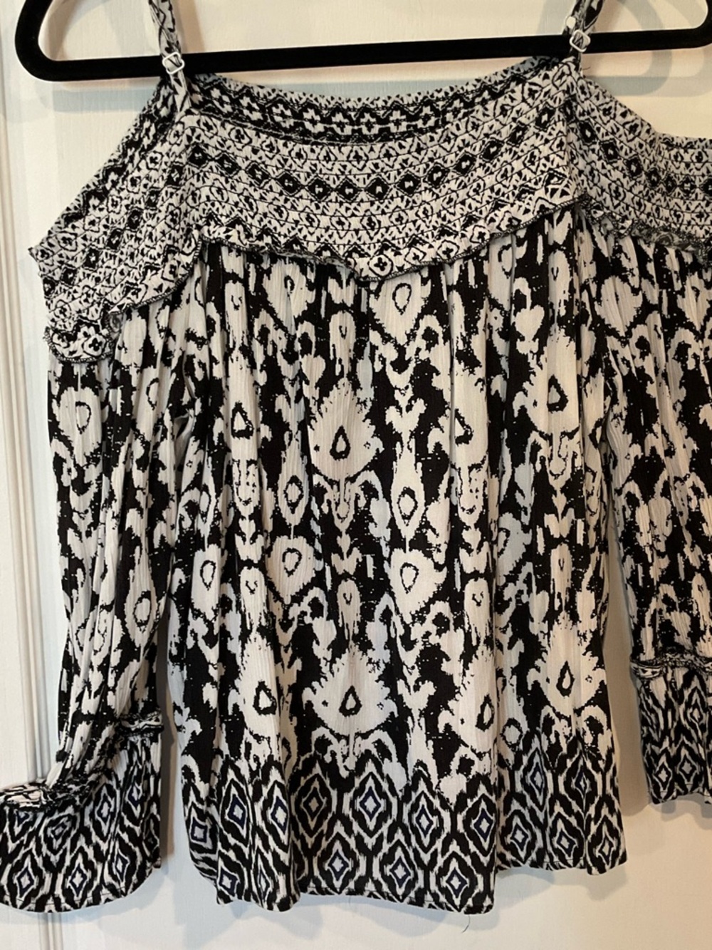 INC International Concepts Black and White Cold-Shoulder Printed Blouse - Picture 2 of 6